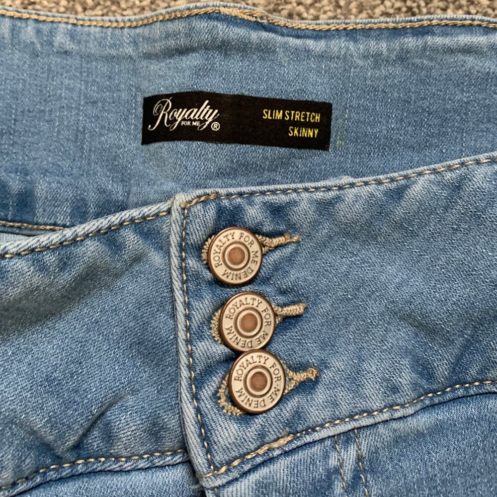 Royalty For Me Jeans - Picture 3 of 4